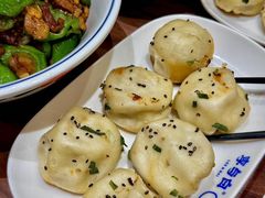 -李与白包子铺(桐梓林店)
