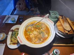 -魏铭鱼头捞饭(晋阳路店)