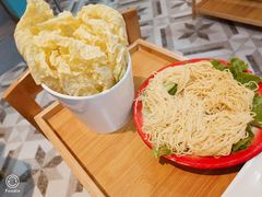 港式生面-小龍鳳·港式海鲜打边炉(沙湖路店)