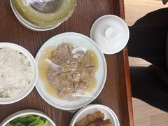 -雪梅月子中心(华侨城店)