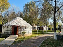 -九十九顶毡房(阜石路店)