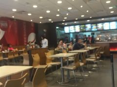 -肯德基(盘龙奥莱店)