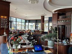 -MONICH牛排融合餐厅(和义大道购物中心店)