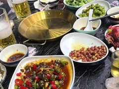 -老班长·小龙虾·鲜货烧烤大排档(金街美地店)