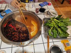 -鼎伙伙火锅串串·10年品牌传承(白象居总店)