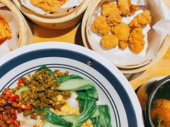 -霸蛮湖南菜·牛肉粉(荣京西街店)