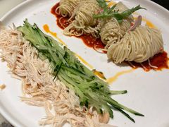 鸡丝拌面-桂满陇天书(南京德基旗舰店)
