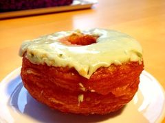 green&nbsp;tea&nbsp;cronuts-西点坊(浦东香格里拉店)
