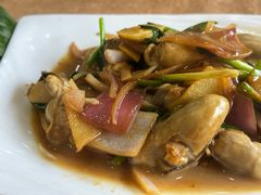 -濠轩阁特色生蚝火锅(水湾路店)