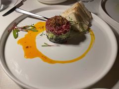 牛肉塔塔配牛油果黑橄榄酱-Solo(衡山路店)