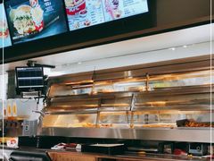 -肯德基(虹桥机场T2北指廊精选外卖点店)
