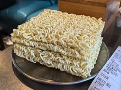 辛拉面-MI WU FACTORY米屋美食工厂餐厅(绿地店)