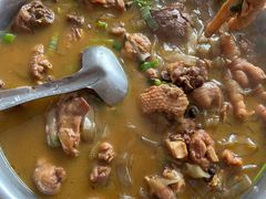 -华龙特色大骨鸡农家菜馆