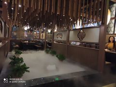-湊湊火锅·茶憩(恒隆广场店)