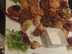 -Efes Turkish & Mediterranean Cuisine 艾菲斯餐厅(陆家嘴店)