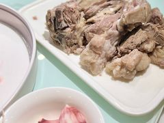 -清真·胖妈妈手抓餐厅(定西路长城宾馆店)