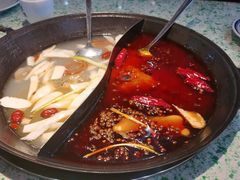 -鸿姐老火锅(疁城新天地店)