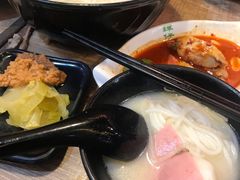 -谭仔三哥米线(屯门时代广场北翼店)