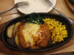 -萨莉亚意式餐厅(特力时尚汇店)