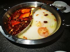 -潘十九地道成都老火锅(孙桥店)