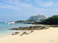 -Rizzan Sea Park Hotel Tancha Bay室内游泳池