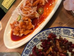-临界音乐酒馆·小龙虾·江湖菜(华熙LIVE·鱼洞店)
