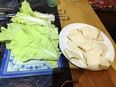 -有一锅·野生菌黑山羊腊排骨火锅(古城北门店)