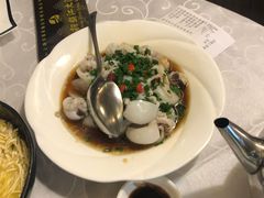 墨鱼仔-新镇江酒家(南京西路店)