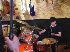 -艺桉余音琴行(火神庙分店)