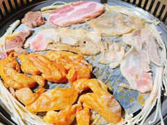 -烤路里·韩国品质自助烤肉(石路天虹4号店)