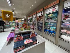 -泡泡玛特POPMART(蓝色港湾店)