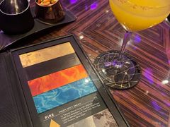 -OZONE 顶楼酒吧(香港丽思卡尔顿酒店)