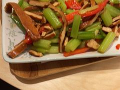 -老乡鸡(上海白玉兰广场店)