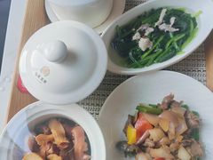 -臻儿屿月子会所(茶山店)