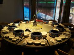 包厢-享月汤皇·海鲜小火锅·聚会(曲江创意谷店)