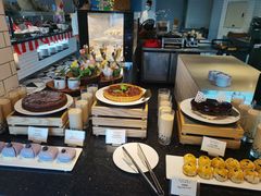 自助取餐区-昆山琶拉帝诗酒店·河畔咖啡厅Riverside Cafe