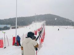 -元宝山滑雪场