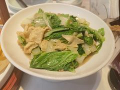 -江城小馆陕南妈妈菜·全球旅行餐厅(钟楼店)