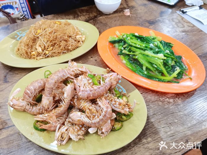 贞姨美食·老字号海鲜大排档椒盐濑尿虾图片