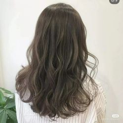 -时尚殿堂明星门店
