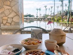 -亚龙湾希尔顿自助餐厅·海鲜·烧烤·沙滩BBQ·现场乐队