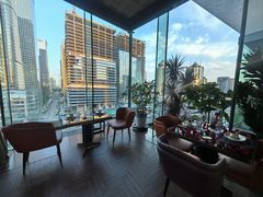 -福楼毕斯罗F Bistronome(国贸商城约会地标景观店)