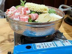 -青瓦餐厅·生鱼片·韩园烤肉(西塔店)