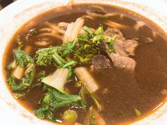 红烧牛肉面-台北楚楚园馅饼粥(虹桥南丰城店)