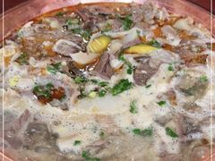 -朝伟清真铜瓢牛肉馆(三十年老·店)