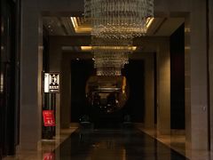 -成都保利公园皇冠假日酒店(熊猫基地店)