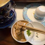 作为北京老字号铜锅涮肉品牌，他家主打传统老北京风味