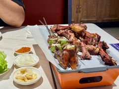 -小河公主秘制烤羊腿(小绿谷店)