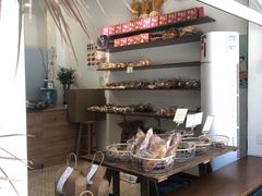 -雀食面包店(钟楼店)