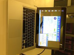 -卡罗酒店(东门晒布地铁站店)